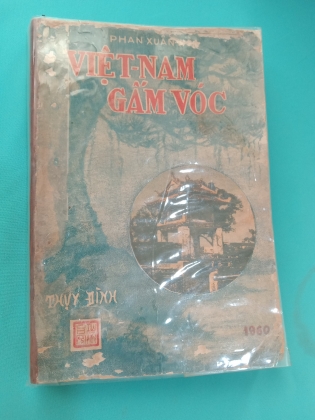 VIỆT NAM GẤM VÓC