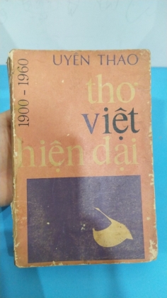 THƠ VIỆT HIỆN ĐẠI