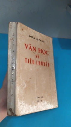 VĂN HỌC VÀ TIỂU THUYẾT