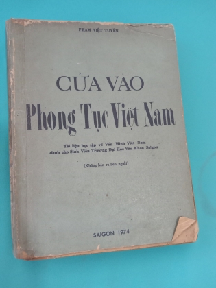 CỬA VÀO PHONG TỤC VIỆT NAM