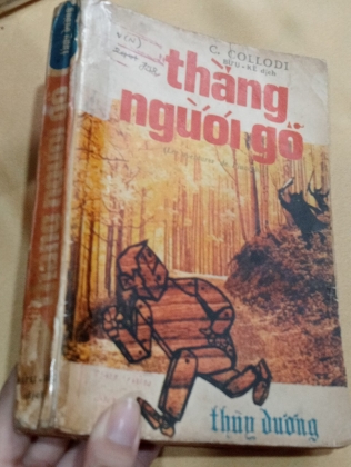 THẰNG NGƯỜI GỖ