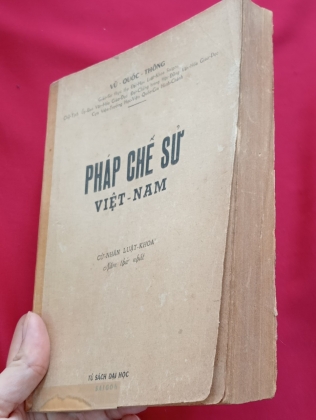 PHÁP CHẾ SỬ VIỆT NAM