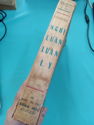 NGHỊ LUẬN LUÂN LÝ