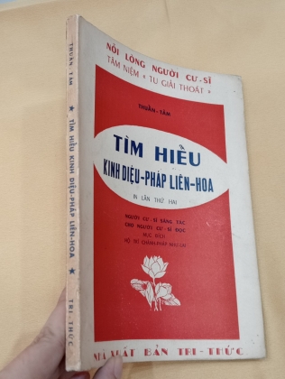 TÌM HIỂU KINH DIỆU PHÁP LIÊN HOA