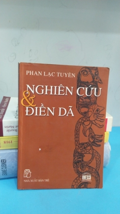 NGHIÊN CỨU VÀ ĐIỀN DÃ 