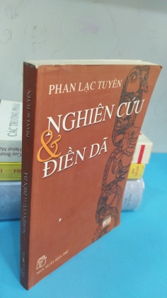 NGHIÊN CỨU VÀ ĐIỀN DÃ 