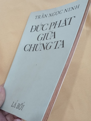 ĐỨC PHẬT GIỮA CHÚNG TA