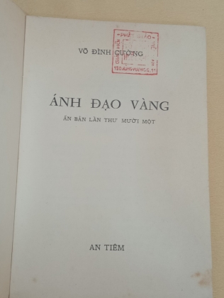 ÁNH ĐẠO VÀNG 