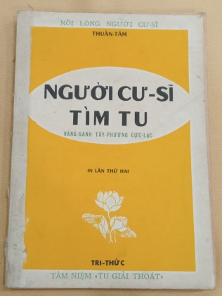 NGƯỜI CƯ SĨ TÌM TU