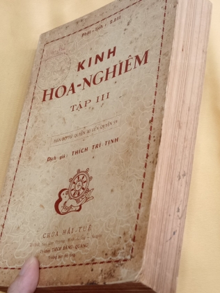 KINH HOA NGHIÊM TẬP III