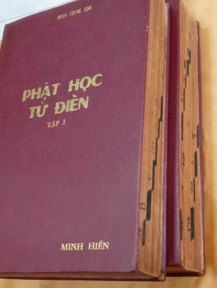 PHẬT HỌC TỪ ĐIỂN  