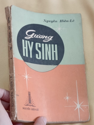 GƯƠNG HY SINH