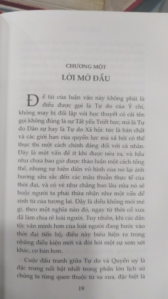 BÀN VỀ TỰ DO