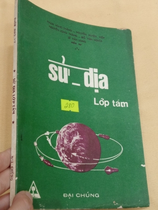 SỬ ĐỊA LỚP TÁM