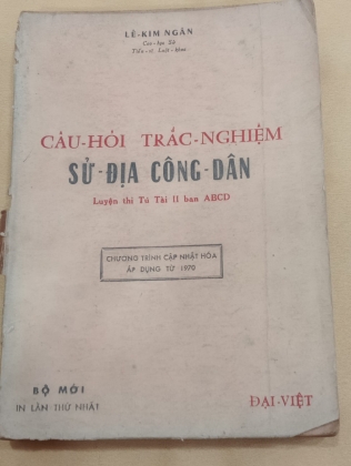 CÂU HỎI TRẮC NGHIỆM SỬ ĐỊA CÔNG DÂN