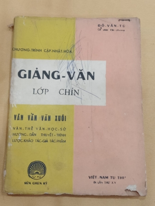 GIẢNG VĂN LỚP CHÍN