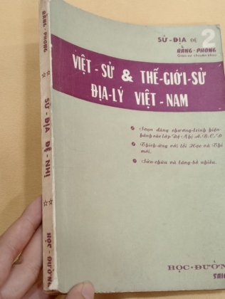 VIỆT SỬ VÀ THẾ GIỚI SỬ ĐỊA LÝ VIỆT NAM