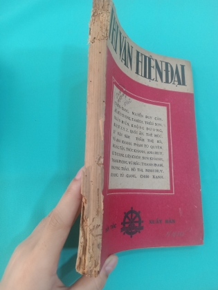 BỘ 2 QUYỂN THI VĂN HIỆN ĐẠI