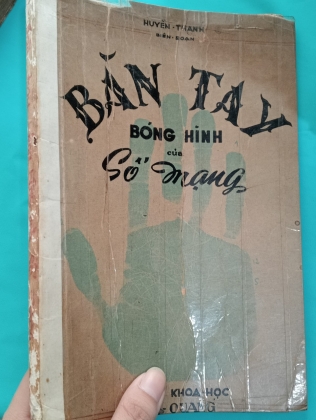 BÀN TAY BÓNG HÌNH CỦA SỐ MẠNG