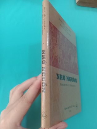 NHỚ NGUỒN