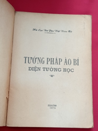 TƯỚNG PHÁP ÁO BÍ