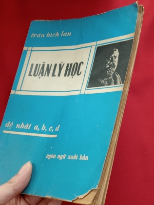 LUẬN LÝ HỌC