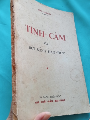 TÌNH CẢM VÀ ĐỜI SỐNG ĐẠO ĐỨC - JEAN LACROIX