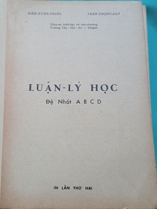 LUẬN LÝ HỌC ĐỆ NHẤT ABCD