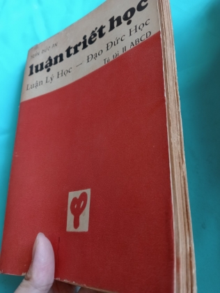 LUẬN TRIẾT HỌC LUẬN LÝ HỌC ĐẠO ĐỨC HỌC TÚ TÀI II ABCD