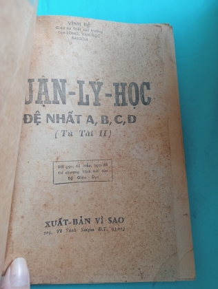 LUẬN LÝ HỌC ĐỆ NHẤT ABCD