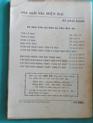 LUẬN LÝ HỌC LỚP 12 ABCD CHƯƠNG TRÌNH CẬP NHẬT HOÁ 1972