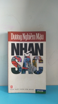 NHAN SẮC