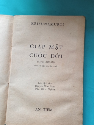 GIÁP MẶT CUỘC ĐỜI - KRISNAMUTI