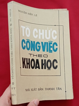 TỔ CHỨC CÔNG VIỆC THEO KHOA HỌC