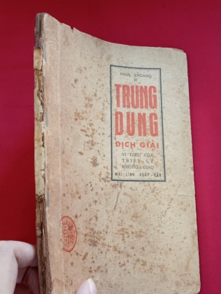 TRUNG DUNG DỊCH GIẢI