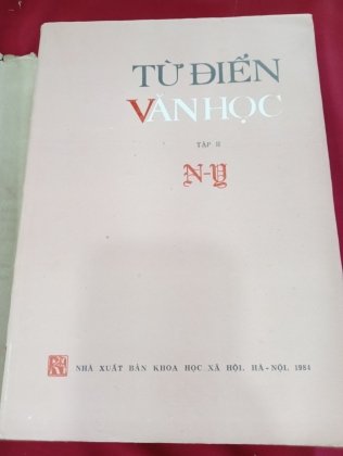 TỪ ĐIỂN VĂN HỌC