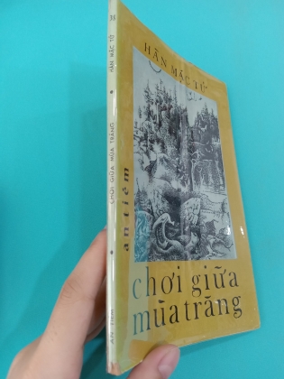 CHƠI GIỮA MÙA TRĂNG