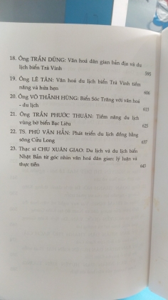 VĂN HÓA BIỂN MIỀN TRUNG VÀ VĂN HÓA BIỂN TÂY NAM BỘ