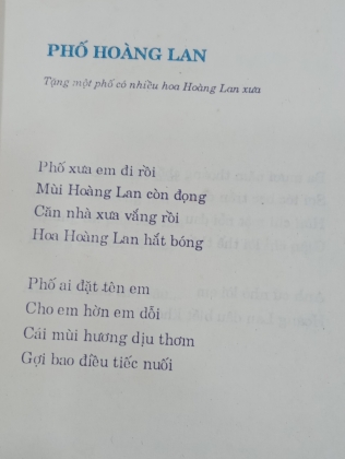 NHÃ HOÀNG LAN THƠ TÌNH