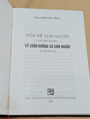 VẤN ĐỀ CON NGƯỜI VÀ CHỦ NGHĨA