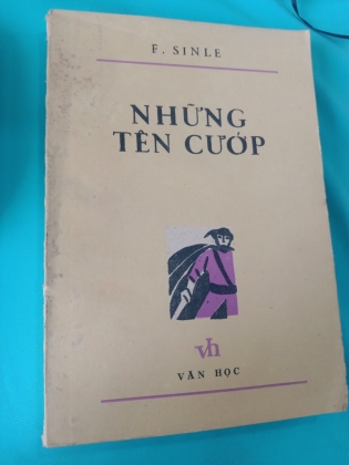 NHỮNG TÊN CƯỚP 