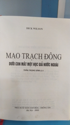 MAO TRẠCH ĐÔNG DƯỚI CON MẮT MỘT HỌC GIẢ NƯỚC NGOÀI