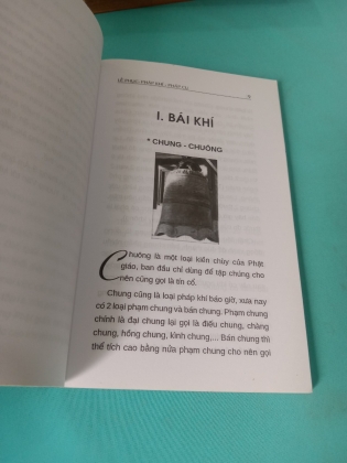 LỄ PHỤC PHÁP KHÍ PHÁP CỤ NGUỒN GỐC VÀ CÁCH THỨC SỬ DỤNG TRONG SINH HOẠT CỦA TỰ VIỆN PHẬT GIÁO