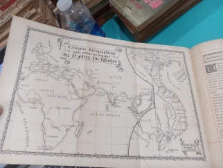 VOYAGES ET MISSIONS DU PÈRE A. DE RHODES