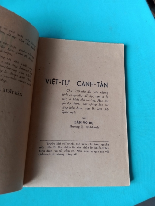 VIỆT TỰ CANH TÂN 