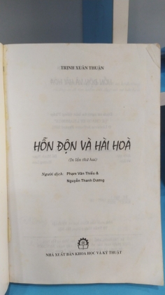 HỖN ĐỘN VÀ HÀI HÒA 