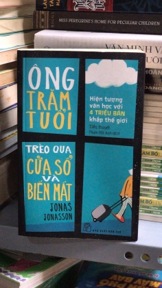 ÔNG TRĂM TUỔI TRÈO QUA CỬA SỔ VÀ BIẾN MẤT