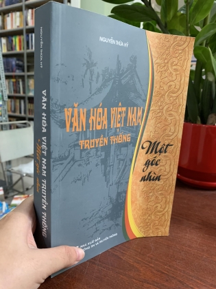 VĂN HÓA VIỆT NAM TRUYỀN THỐNG 