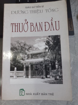 THUỞ BAN ĐẦU