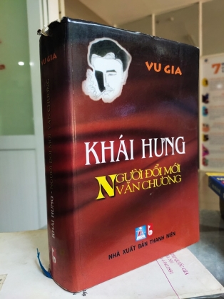 Khải Hưng - Người đổi mới văn chương